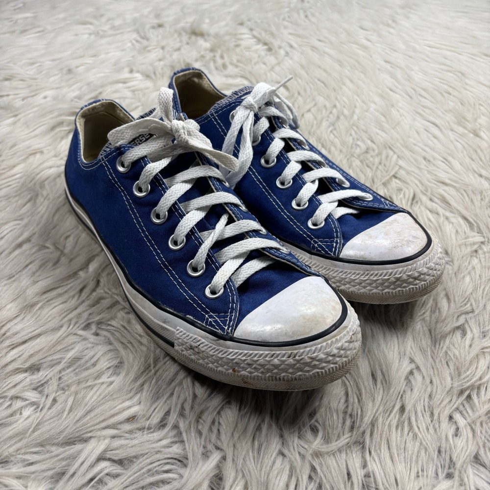 Converse Men's 8 Women's 10 Blue Canvas Classic Chuck Tailor Low Top Sneakers